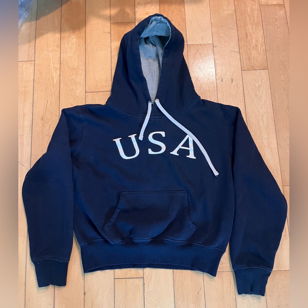 USA Navy Blue Pullover Hoodie w/Stings Boys Size Medium